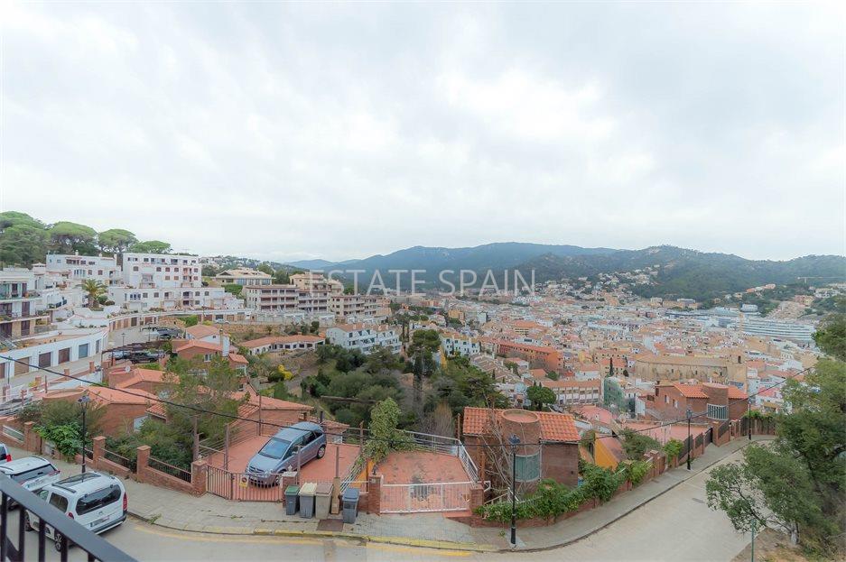 Особняк в Тосса-де-Мар 320 м2 №VL234156677A  - Продажа - 45 large