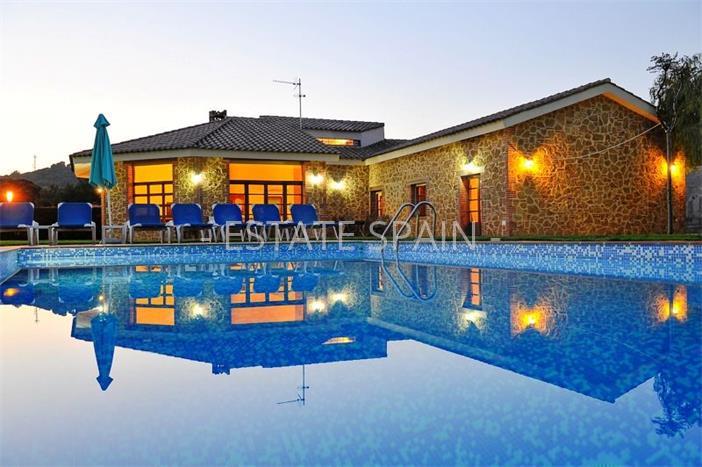 Шале в Сан-Андрес-де-Льеванерас 340 м2 №TAU1831DE86  - Продажа - 11 preview