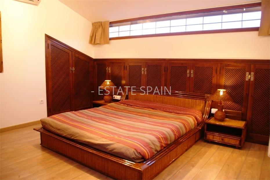 Шале в Сан-Андрес-де-Льеванерас 340 м2 №TAU1831DE86  - Продажа - 5 large