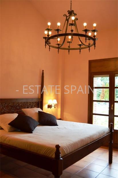 Шале в Сан-Андрес-де-Льеванерас 340 м2 №TAU1831DE86  - Продажа - 8 large