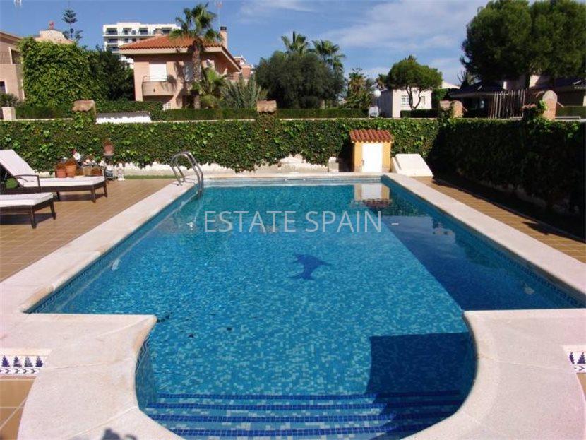 Вилла в Торревьехе 460 м2 №VL20714CED20  - Продажа - 30 large