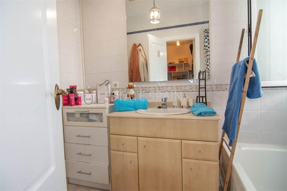 Таунхаус в Альфас-дель-Пи 170 м2 №BL22112C662E  - Продажа - 22 large