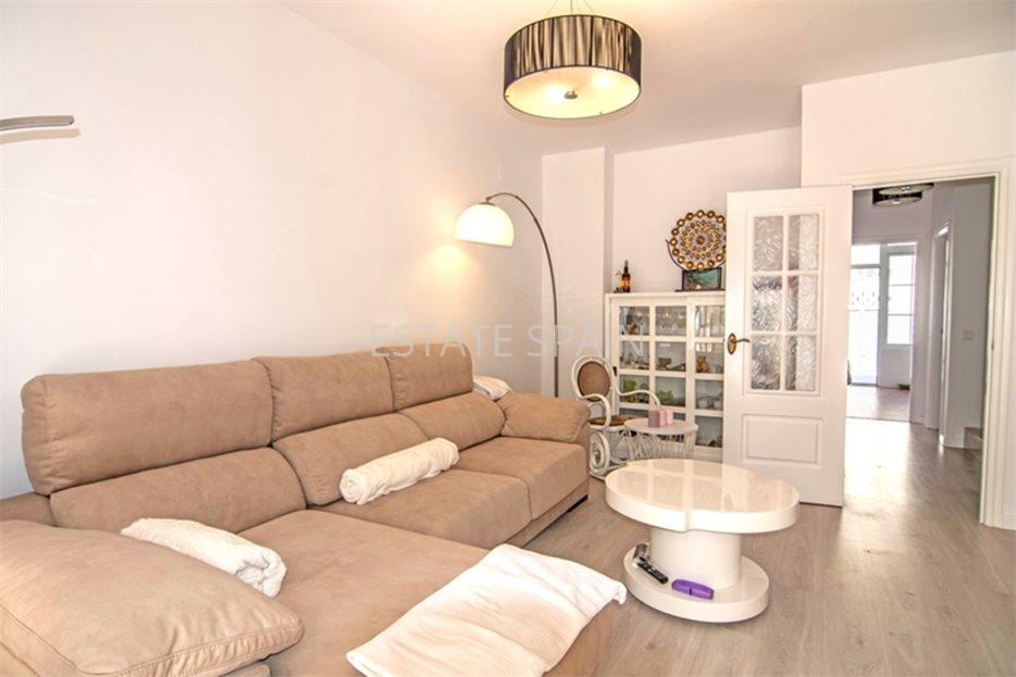 Таунхаус в Альфас-дель-Пи 170 м2 №BL22112C662E  - Продажа - 3 large