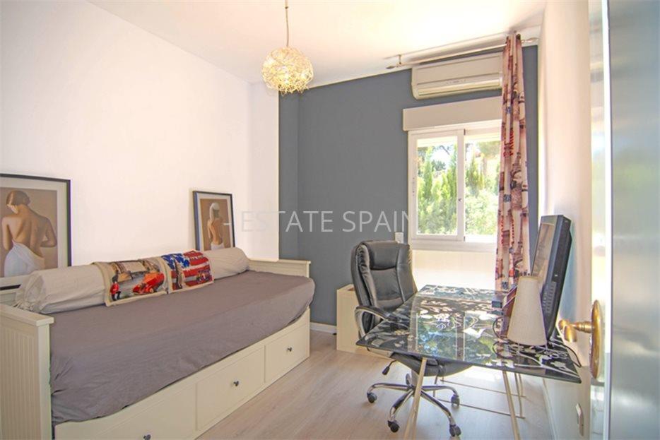 Таунхаус в Альфас-дель-Пи 170 м2 №BL22112C662E  - Продажа - 17 large