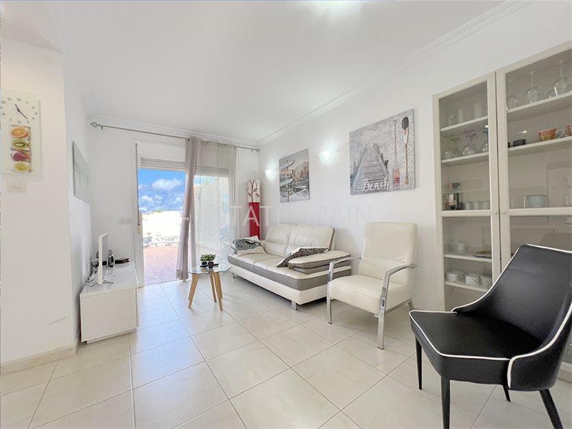 Таунхаус в Пуэрто-де-Сантьяго 191 м2 №BL24819CF1B4  - Продажа - 2 large