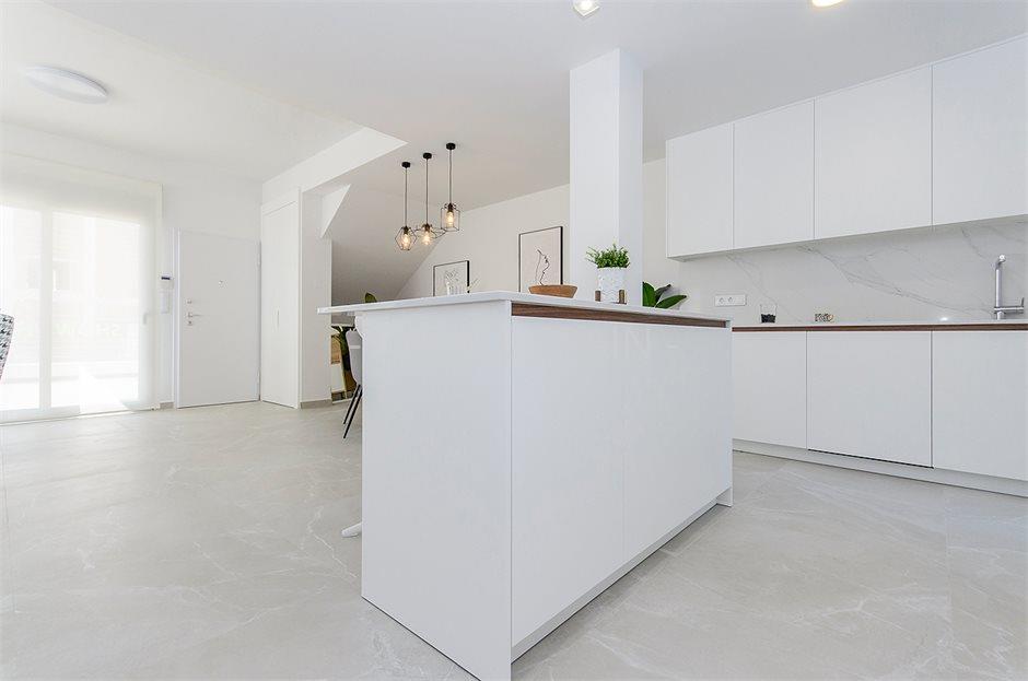 Бунгало в Сан-Мигель-де-Салинас 92 м2 №BL215204C3F5  - Продажа - 20 large