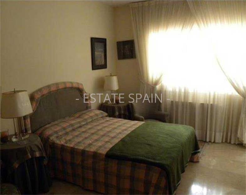 Шале в Сан-Андрес-де-Льеванерас 500 м2 №TAU18310AF7  - Продажа - 10 large