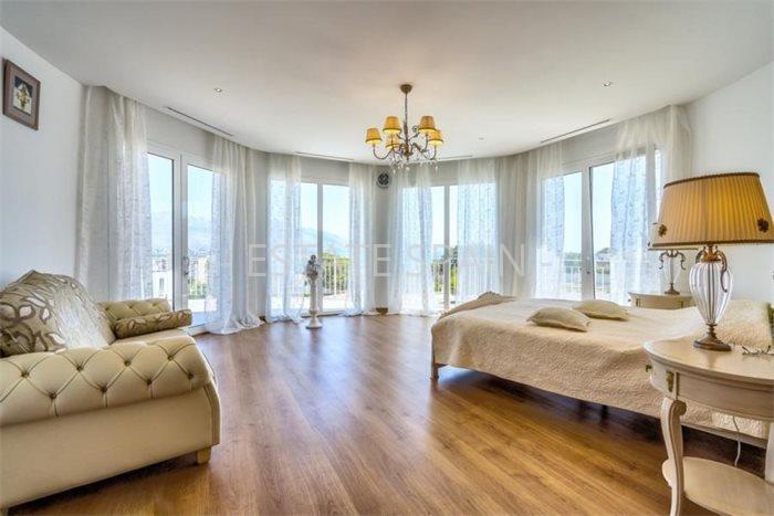 Вилла в Эль-Альбир 541 м2 №VL21211BC2D6  - Продажа - 19 preview