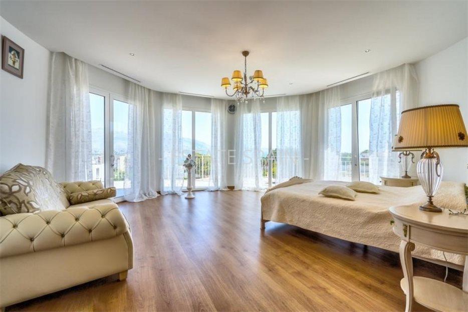 Вилла в Эль-Альбир 541 м2 №VL21211BC2D6  - Продажа - 19 large