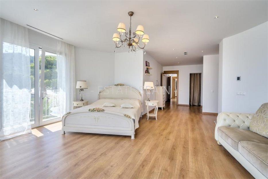 Вилла в Эль-Альбир 541 м2 №VL21211BC2D6  - Продажа - 45 large