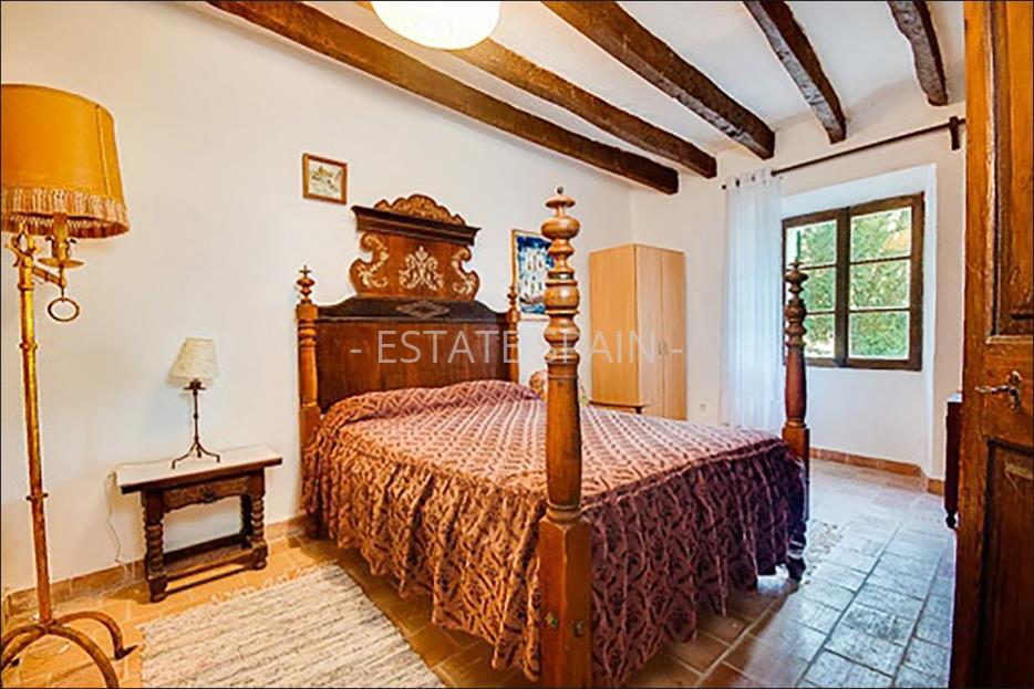 Таунхаус в Эскорке 320 м2 №TAU18327813B  - Продажа - 1 large