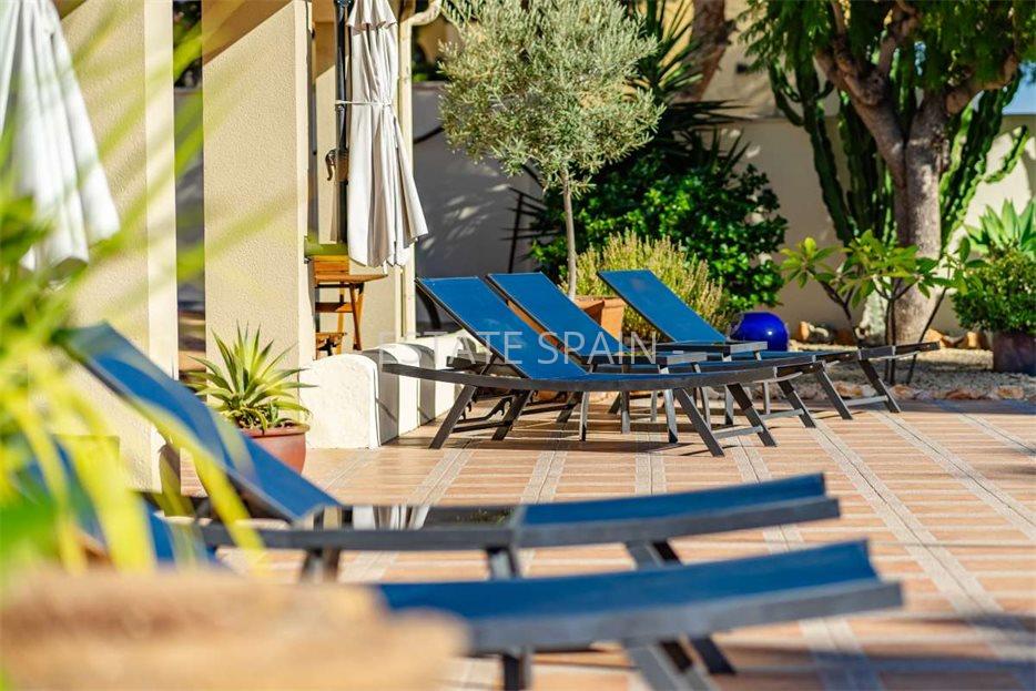 Вилла в Кальпе 395 м2 №VL2524297F6  - Продажа - 42 large