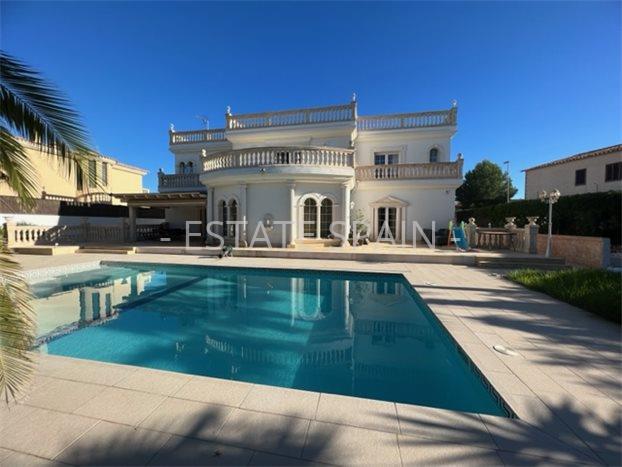 Вилла в Бадия Блаве 343 м2 №VL249682714  - Продажа - 1 preview