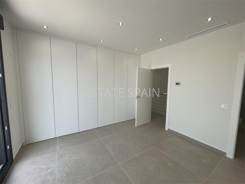 Вилла в Сьюдад-Кесада 280 м2 №VL261199C199  - Продажа - 17 large