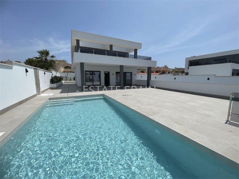 Вилла в Сьюдад-Кесада 280 м2 №VL261199C199  - Продажа - 1 large