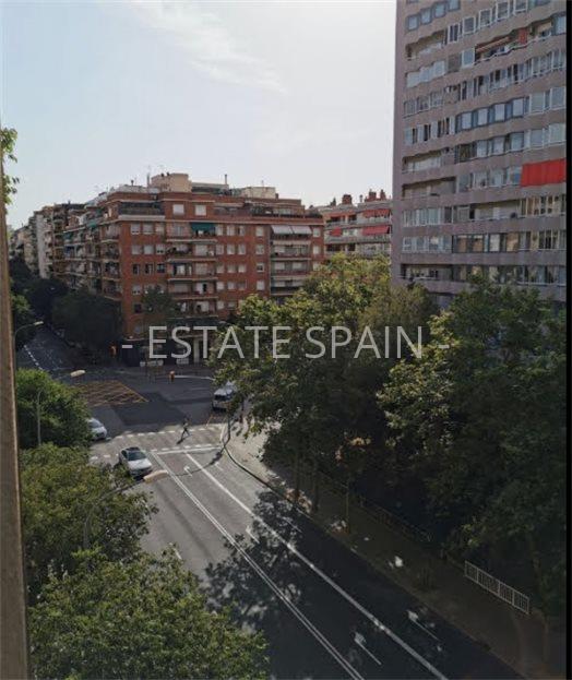 Помещение в Барселоне 120 м2 №COM22624AD5D7  - Продажа - 1 large