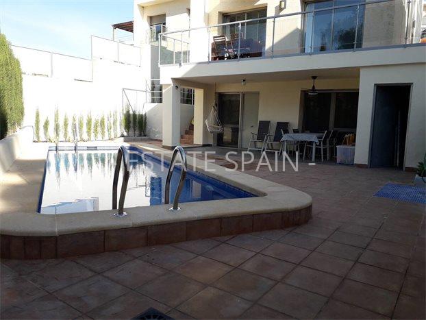 Шале в Эль-Кампельо 210 м2 №VL21227850BA  - Продажа - 1 preview