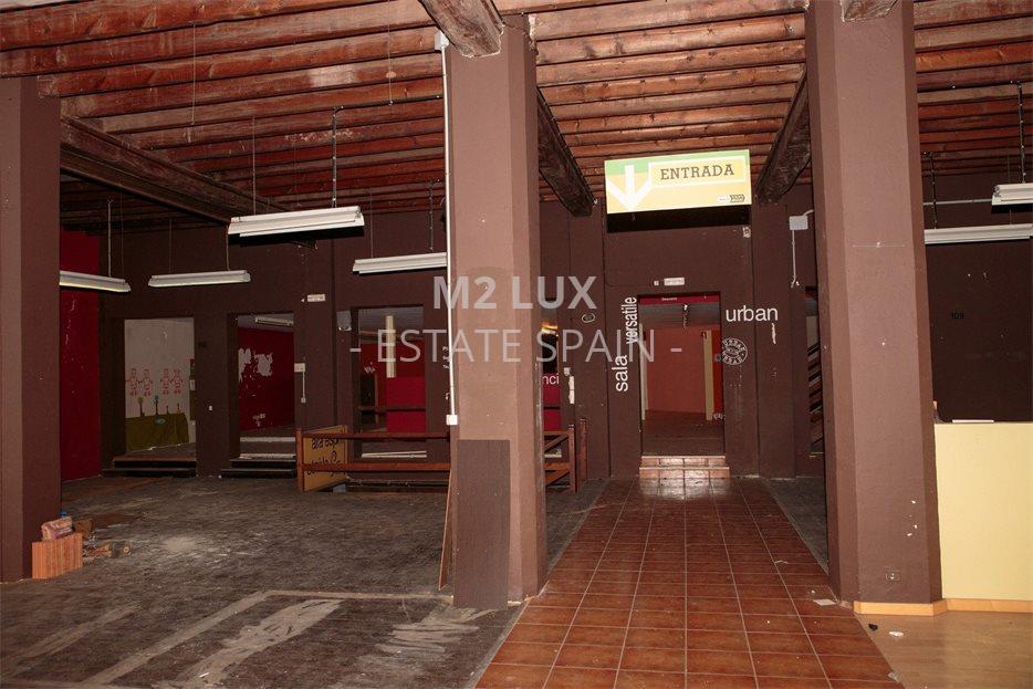 Магазин в Сан-Фелиу-де-Гишольс 1500 м2 №COM201130CB743  - Продажа - 26 large