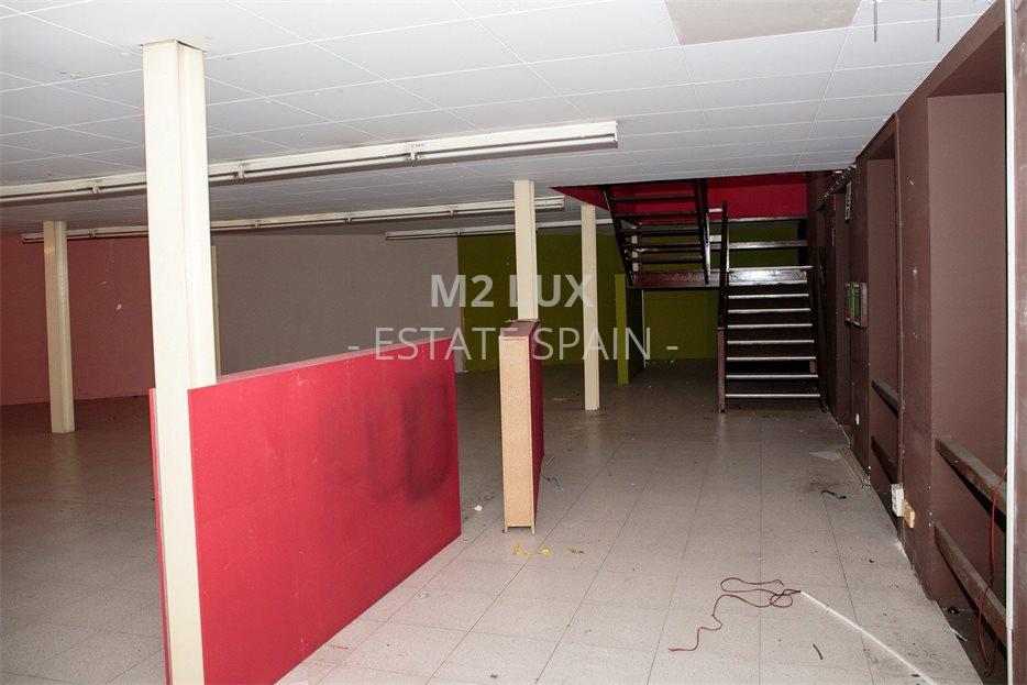 Магазин в Сан-Фелиу-де-Гишольс 1500 м2 №COM201130CB743  - Продажа - 15 large
