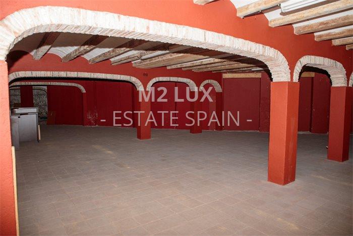 Магазин в Сан-Фелиу-де-Гишольс 1500 м2 №COM201130CB743  - Продажа - 5 preview