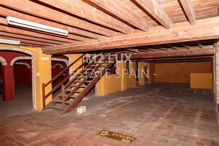 Магазин в Сан-Фелиу-де-Гишольс 1500 м2 №COM201130CB743  - Продажа - 3 preview