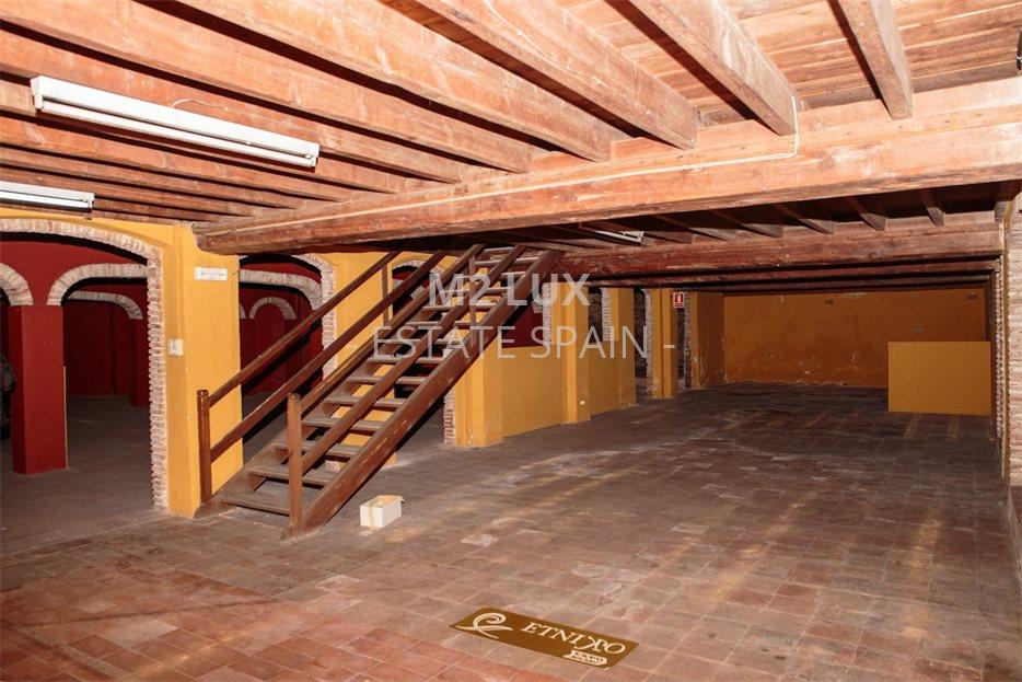 Магазин в Сан-Фелиу-де-Гишольс 1500 м2 №COM201130CB743  - Продажа - 3 large