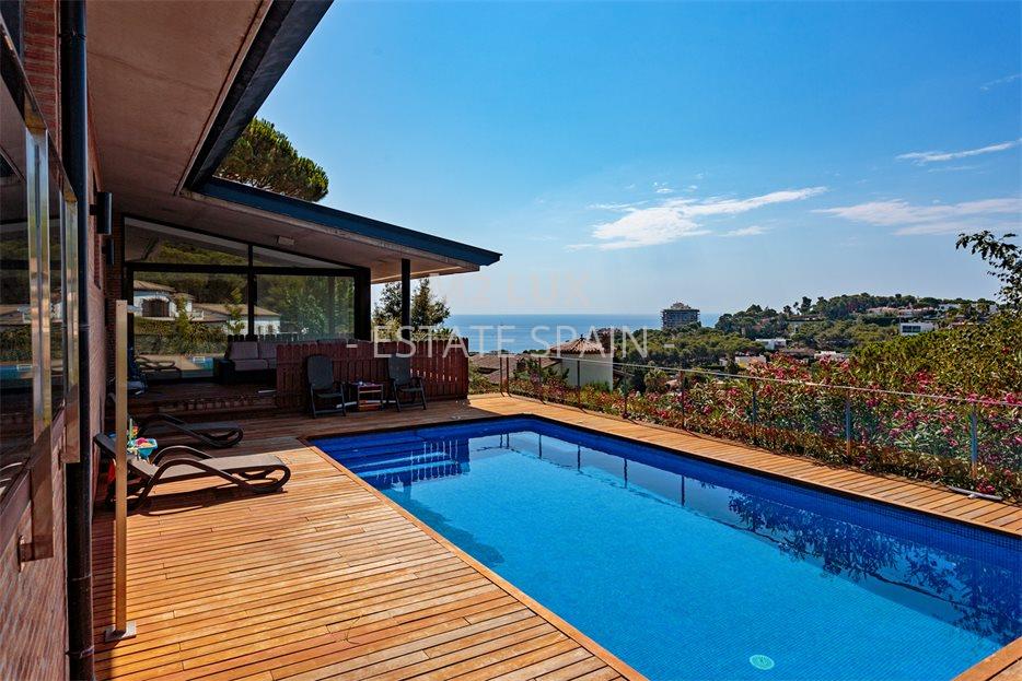 Вилла в Калонже 320 м2 №VL21413D5FDD  - Продажа - 8 large