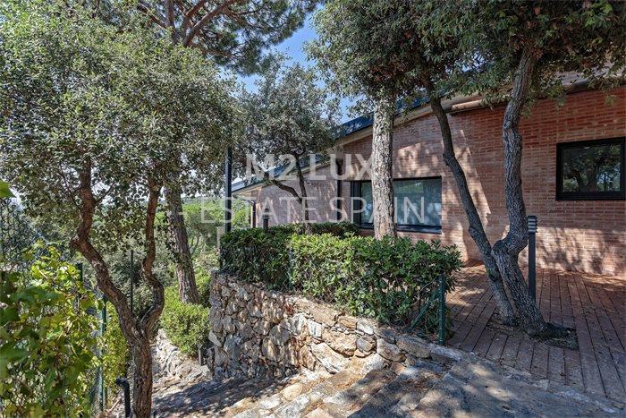 Вилла в Калонже 320 м2 №VL21413D5FDD  - Продажа - 33 preview