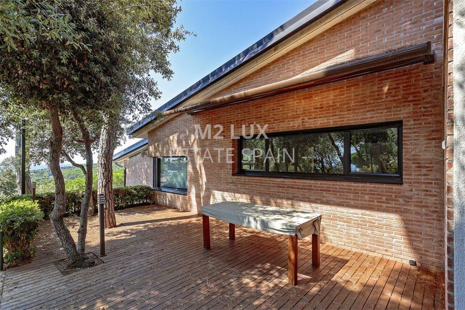 Вилла в Калонже 320 м2 №VL21413D5FDD  - Продажа - 32 large