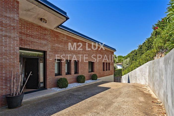 Вилла в Калонже 320 м2 №VL21413D5FDD  - Продажа - 3 preview