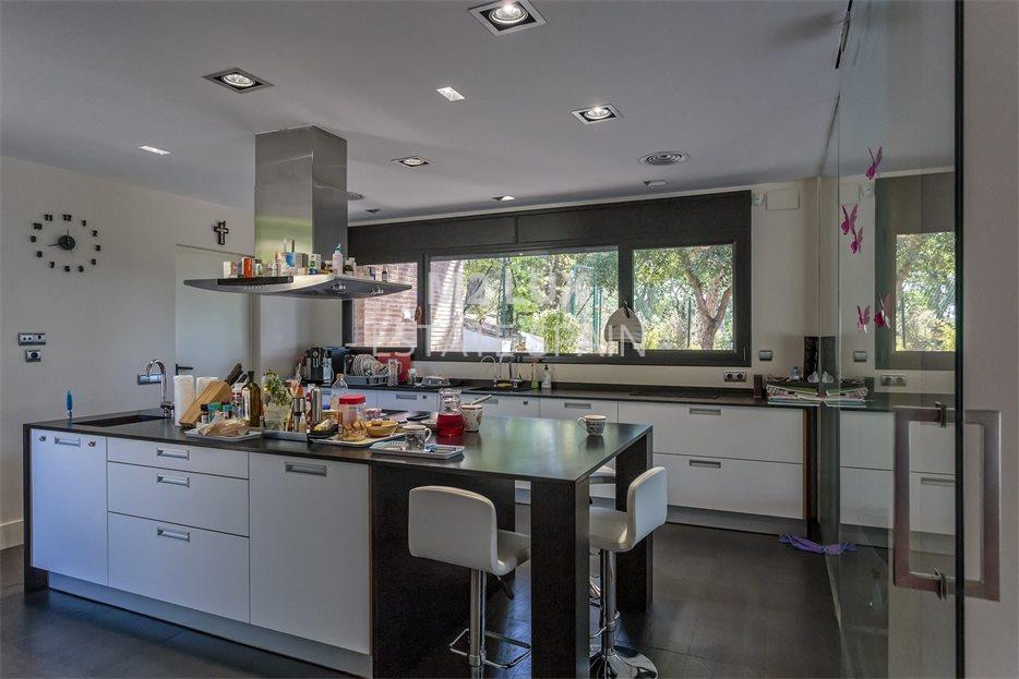 Вилла в Калонже 320 м2 №VL21413D5FDD  - Продажа - 15 large