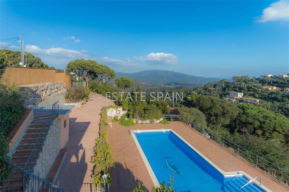 Особняк в Ллорет-де-Маре 209 м2 №VL236197116F  - Продажа - 3 large