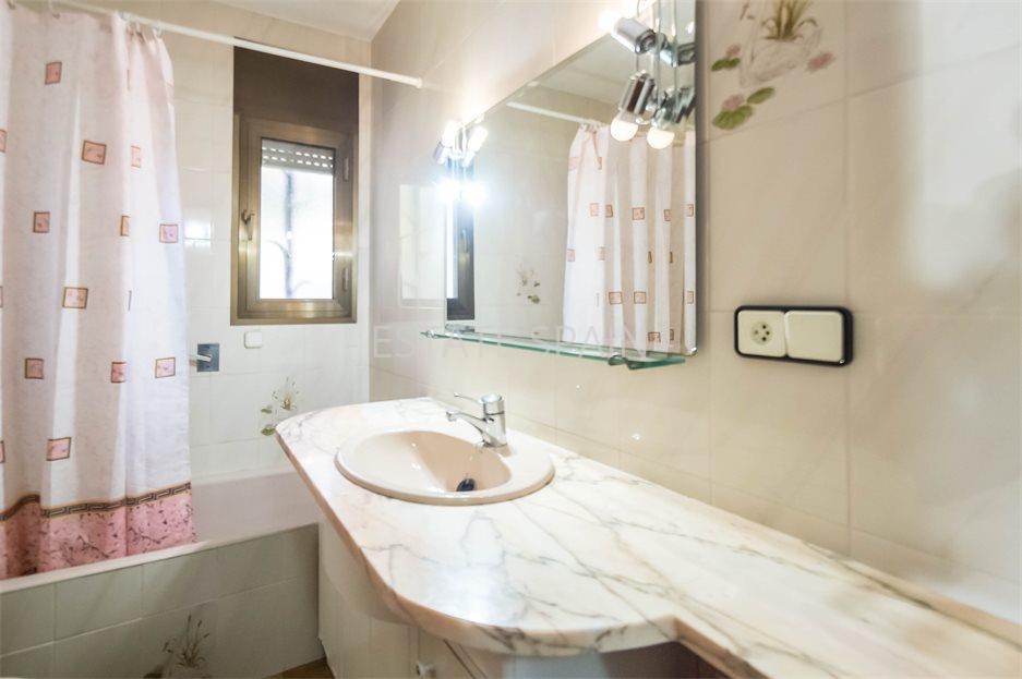 Особняк в Ллорет-де-Маре 209 м2 №VL236197116F  - Продажа - 12 large