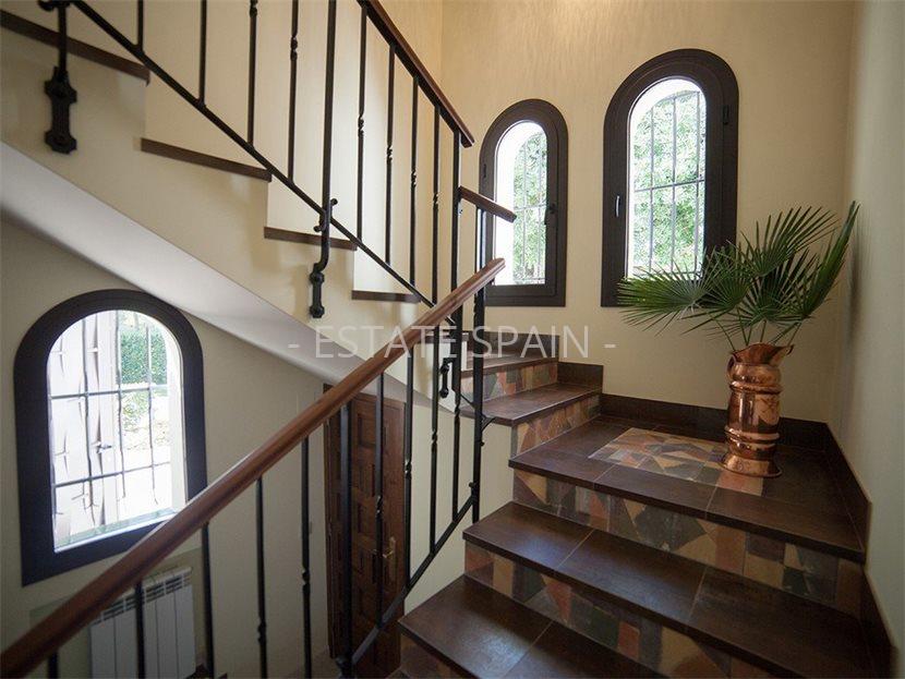 Вилла в Рода де Бара 372 м2 №VL19412720E4  - Продажа - 22 large