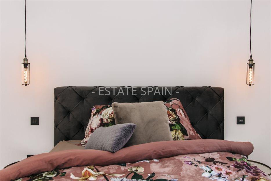 Вилла в Рохалесе 416 м2 №VL26119A10F9  - Продажа - 45 large