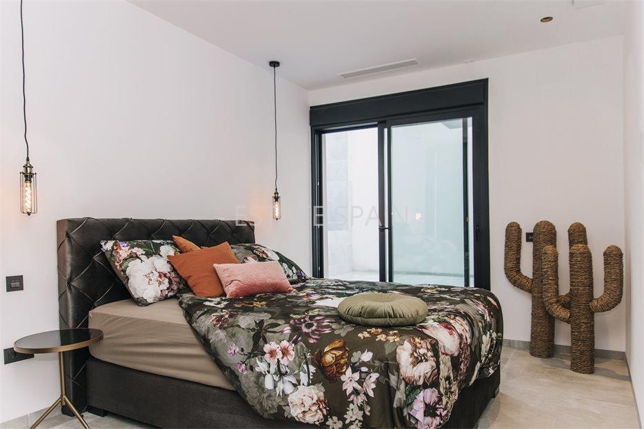 Вилла в Рохалесе 416 м2 №VL26119A10F9  - Продажа - 37 large