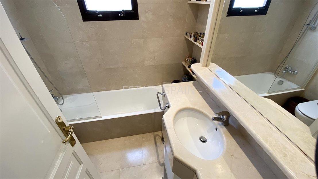 Апартаменты в Бенидорме 200 м2 №ART2211342591  - Продажа - 33 large