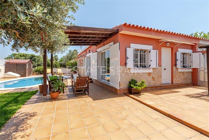 Дом в Бурриане 88 м2 №VL24111759EC  - Продажа - 1 preview