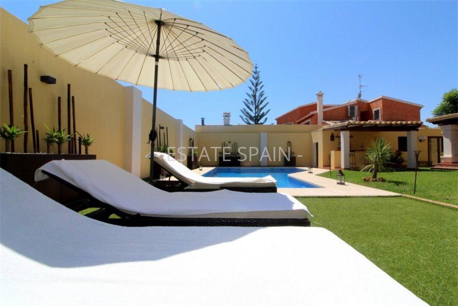 Вилла в Торревьехе 345 м2 №VL20714A5C51  - Продажа - 3 large