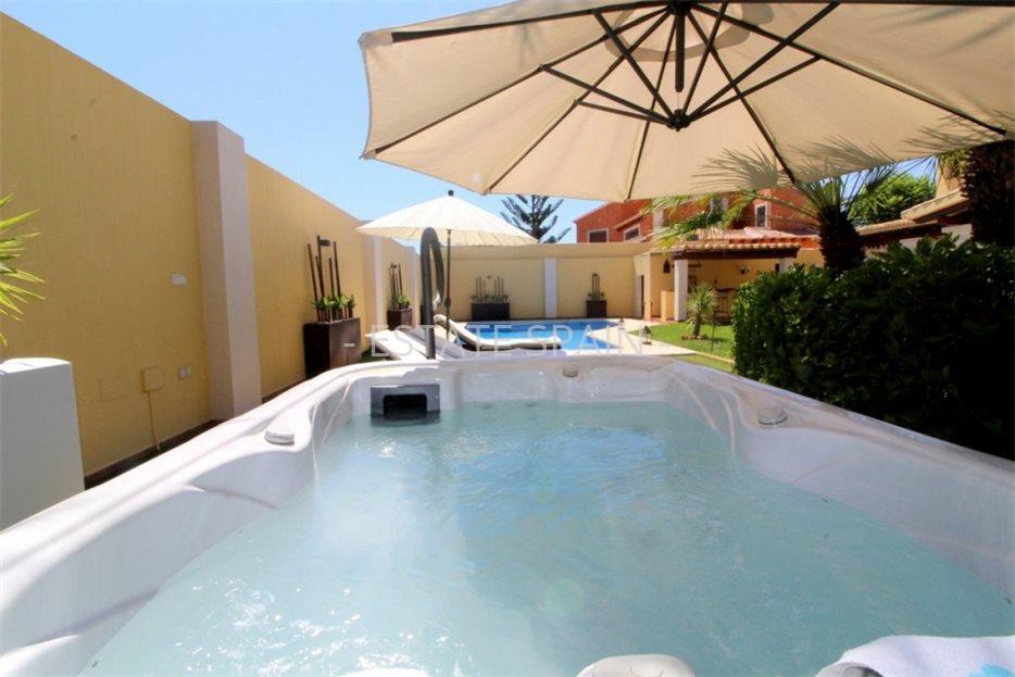 Вилла в Торревьехе 345 м2 №VL20714A5C51  - Продажа - 25 large