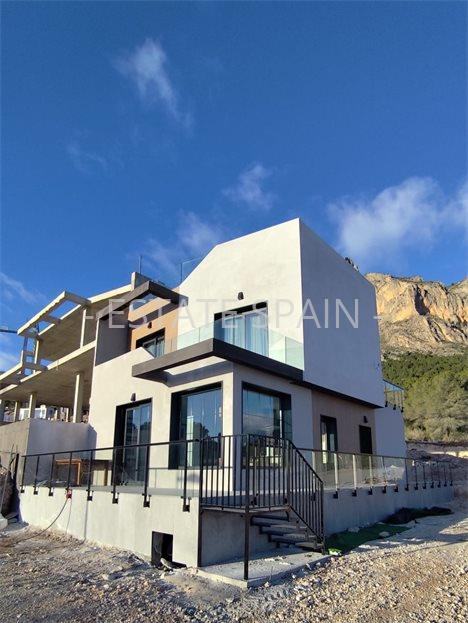 Вилла в Полопе 121 м2 №VL2510108BAD8  - Продажа - 18 large