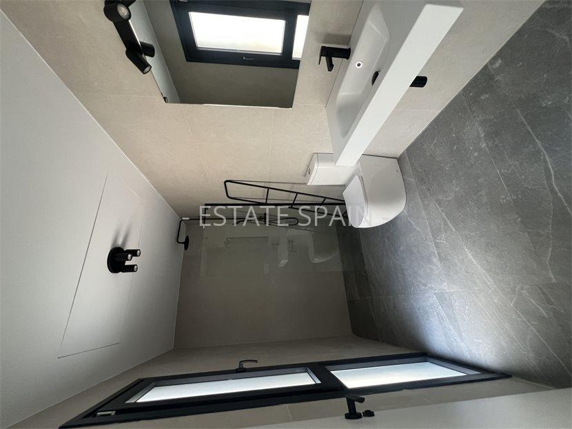 Вилла в Полопе 121 м2 №VL2510108BAD8  - Продажа - 24 large