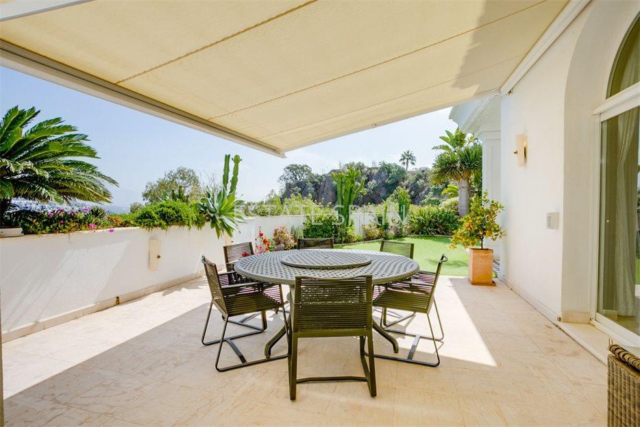 Особняк в Бенаависе 688 м2 №VL2353A0671  - Продажа - 31 large