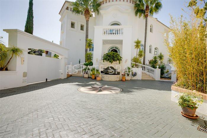 Особняк в Бенаависе 688 м2 №VL2353A0671  - Продажа - 43 preview