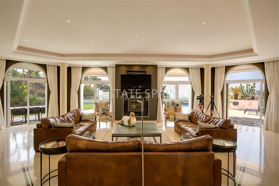 Особняк в Бенаависе 688 м2 №VL2353A0671  - Продажа - 2 large