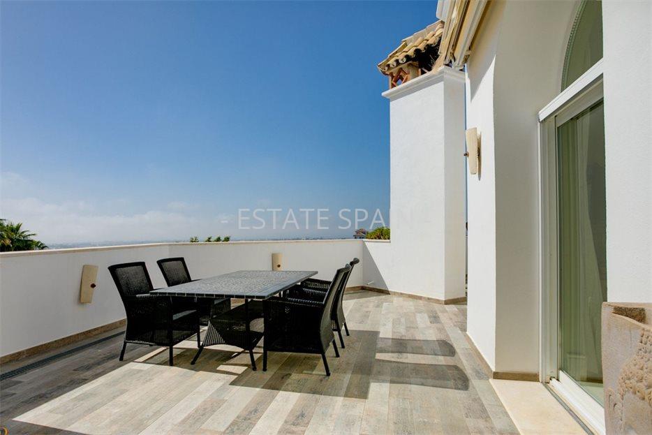 Особняк в Бенаависе 688 м2 №VL2353A0671  - Продажа - 36 large