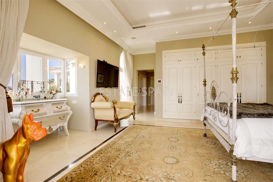 Особняк в Бенаависе 688 м2 №VL2353A0671  - Продажа - 22 large