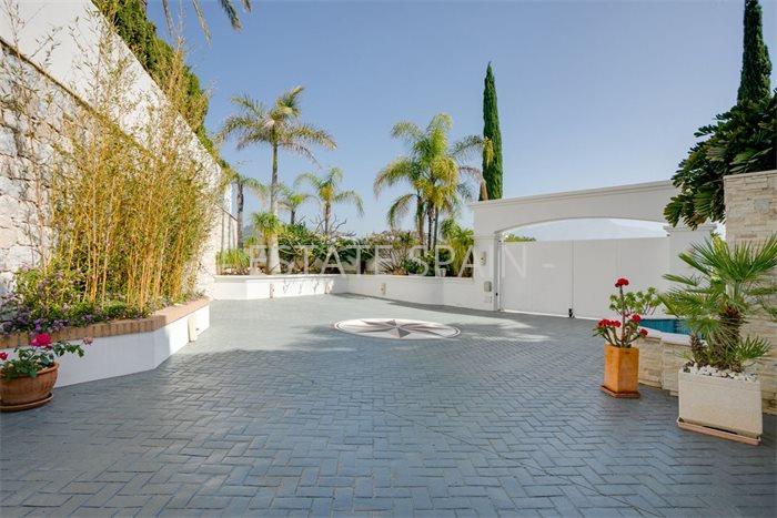 Особняк в Бенаависе 688 м2 №VL2353A0671  - Продажа - 41 preview