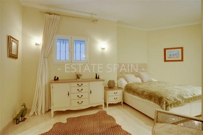 Особняк в Бенаависе 688 м2 №VL2353A0671  - Продажа - 32 preview