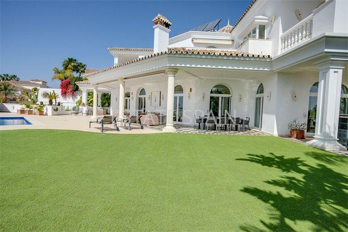 Особняк в Бенаависе 688 м2 №VL2353A0671  - Продажа - 48 preview